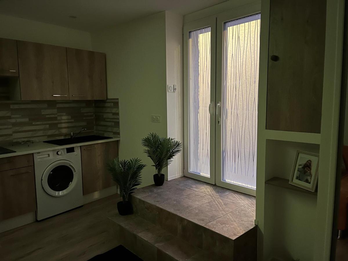 Appartement Luxe Jaune Сент-Етьєн Екстер'єр фото