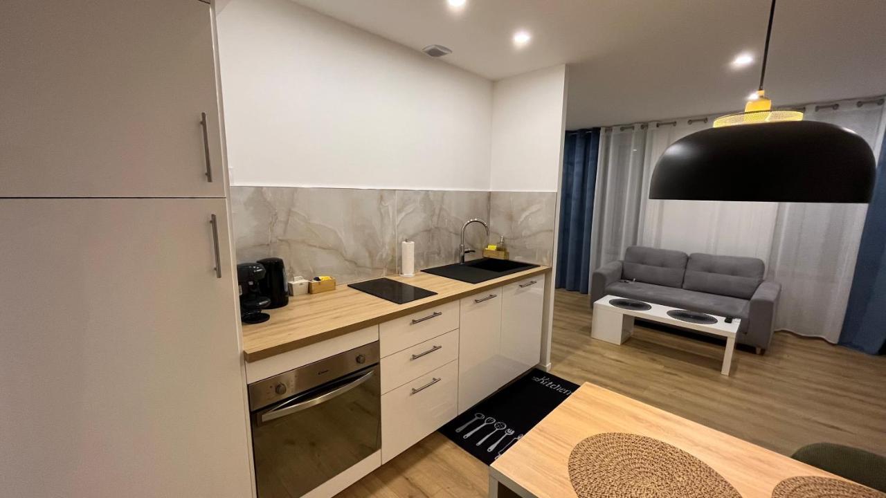 Appartement Luxe Jaune Сент-Етьєн Екстер'єр фото